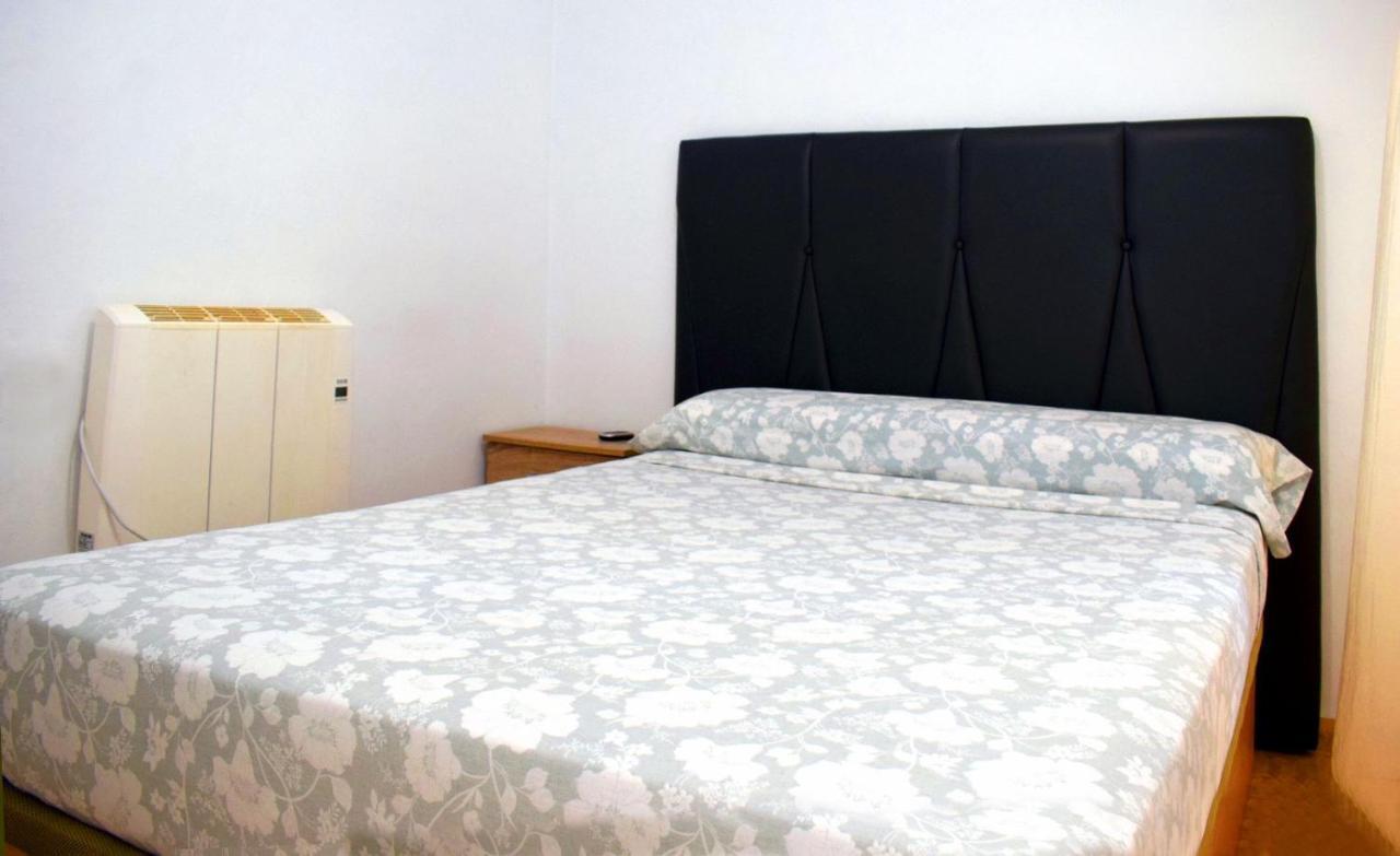 Apartamentos Atlas Terrassa II Esterno foto
